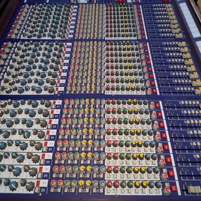Midas Siena 48- Channel Sound Reinforcement Mixing Console w/ Case! image 6