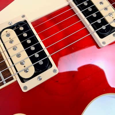 Gibson Les Paul Classic 2022 Translucent Cherry image 13