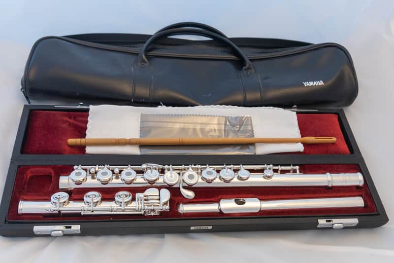 Yamaha YFL-561H (now 667H) Professional Flute All Silver Open-hole *Made in Japan *Cleaned & Serviced image 1