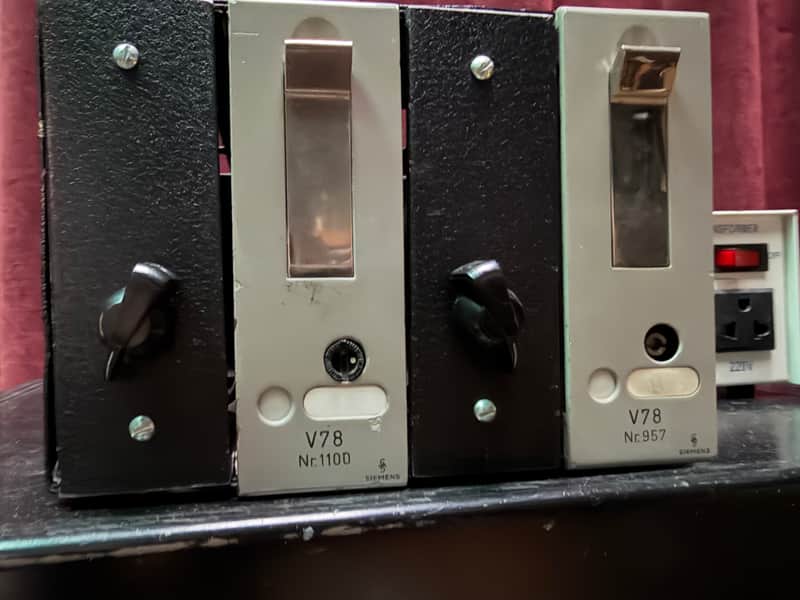 Telefunken Siemens  V78 Pair in Custom TAB Lunchbox 1960 V76 V72- Gray image 1