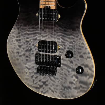 EVH Wolfgang WG Standard Quilt Maple Black Fade (241) image 1