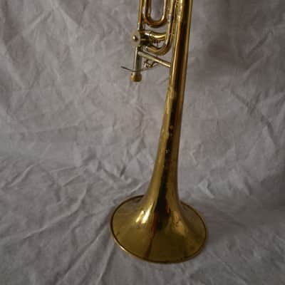 Trombón Bach Stradivarius Corporation 36 en buen estado. image 24