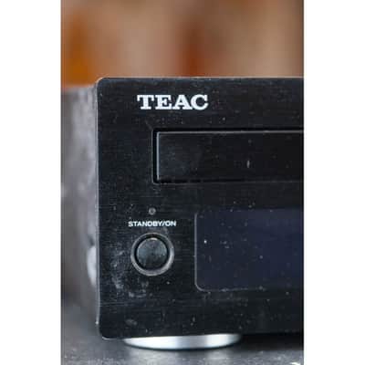 2010s Teac Model PD-H380 Compact Disc Player image 2