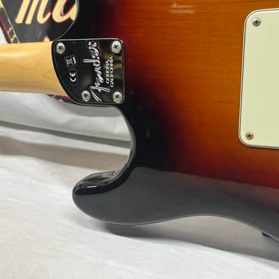 Fender American Elite Stratocaster Strat Electric Guitar - 3-Color Sunburst image 14