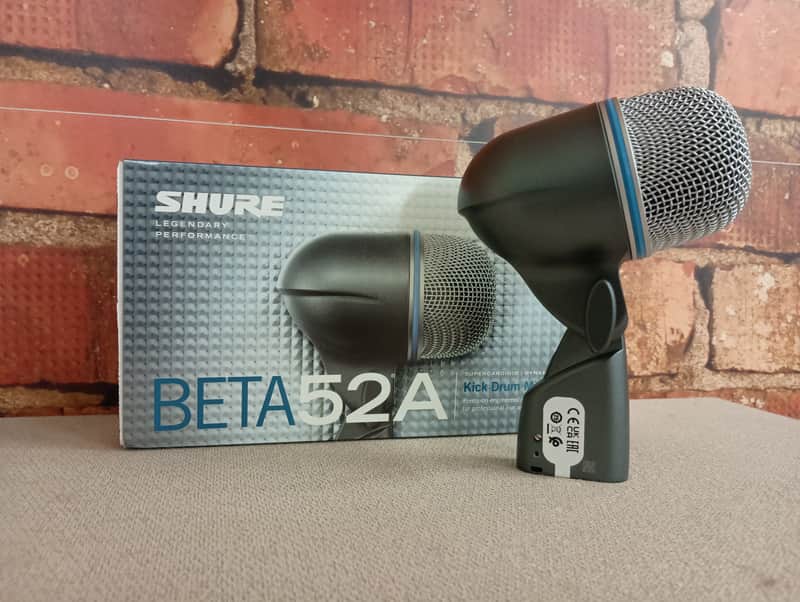 Shure BETA 52A Supercardioid Dynamic Bass Drum Microphone - Black image 1