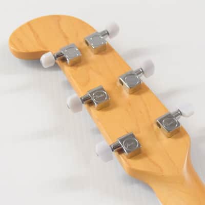Fender Parallel Universe Volume II Maverick Dorado Ultraburst image 12