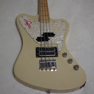 Non-Reverse Fenderbird with a T40 Pickup in the Bridge! image 4