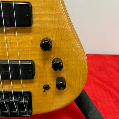 Pedulla Thunderbolt 6-String Electric Bass Made in the USA with Case image 7