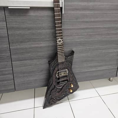 Kiiras Instruments Jörmungandr - Explorer shaped guitar image 1