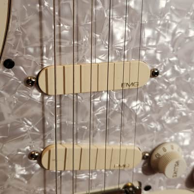 Vintage 1980s Kawai S-Style Electric Guitar White w/ EMG Pickups-GREAT Player! image 6