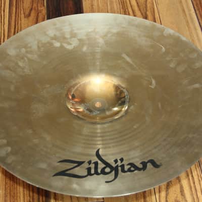 Zildjian 19" A Custom Cymbal image 3