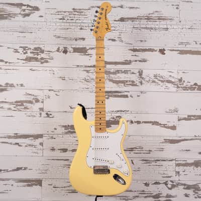 Fender CIJ "Yngwie Malmsteen" Stratocaster - Yellow White  2002-2004 image 4