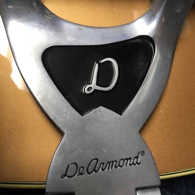 DeArmond M77-T Solar Bronze with gigbag image 9