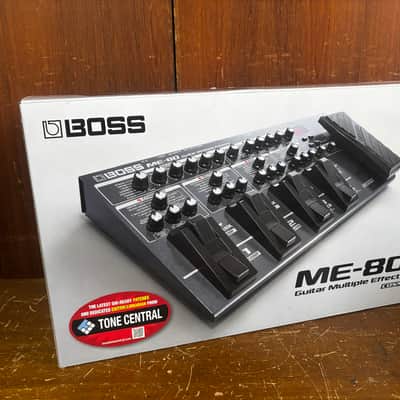 Boss ME-80 Guitar Multi-Effects Pedal w/ box power supply image 11