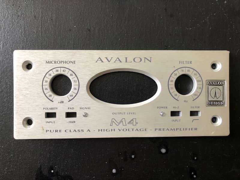 Avalon M4 Mic Preamp front pannel image 1