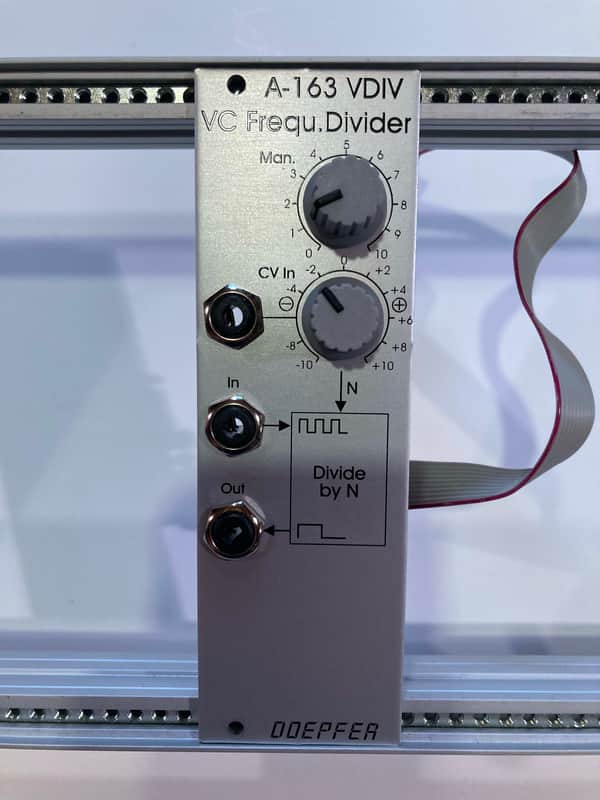 Doepfer A-163 Voltage Frequency Divider 2010s - Silver imagen 1