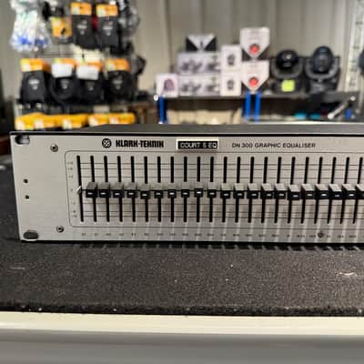 Klark-Teknik DN300 Graphic Equalizer image 2