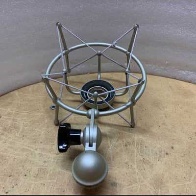 NEUMANN EA- 1 SHOCKMOUNT/ TLM 103, TLM 193, M 147- MAKE OFFER! image 3