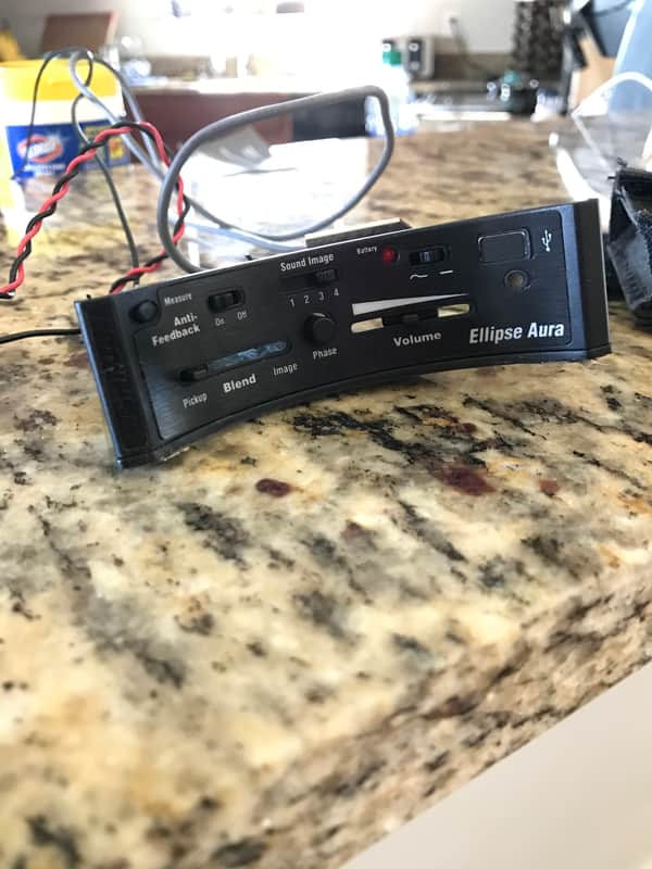 Fishman Ellipse Aura Onboard Narrow-Format Acoustic Preamp image 1