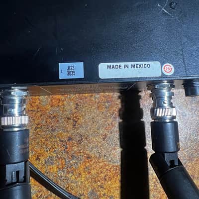 Shure ULXP4 470-560 MHz-G3 ULX2-G3 2009 - Black image 7