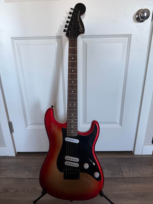 Squier Contemporary Stratocaster Special HT