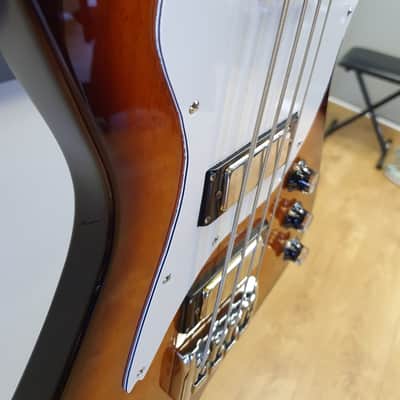 Ibanez Iceman ICB200 2004 Sunburst Electric Bass Guitar image 7