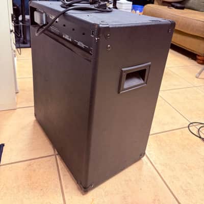 Fender BXR 100 90s - Black image 5