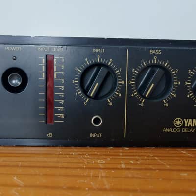 Yamaha E1010 : Analog Delay / Chorus / Vibrato / Flange imagen 2