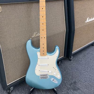 Fender Standard Stratocaster with Maple Fretboard 2001 - 2005 - Blue Agave image 2