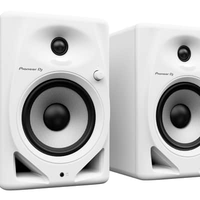 Numark Mixtrack Platinum FX Controller w/ Pioneer DJ DM-50D-W 5" Powered Monitor image 3