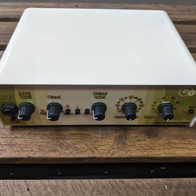 Seymour Duncan Dtar Mama Bear Digital Acoustic Guitar Preamp image 2