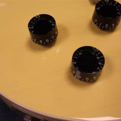 Gibson 1997 Les Paul Custom Shop Catalina Custom image 9