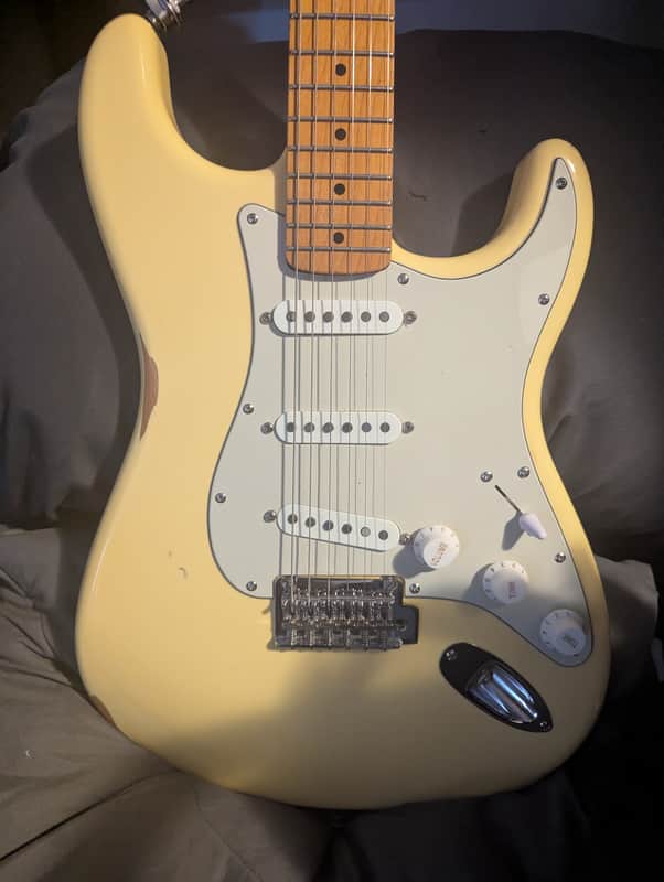 Fender Stratocaster Plus - Olympic white (faded) with 1978 neck 1978 - 1984 - Gloss