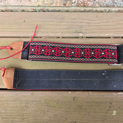 Vintage 1960's Bobby Lee "No-Scratch" Guitar Strap! Cool Bohemian Pattern, Metal Buckle! image 5