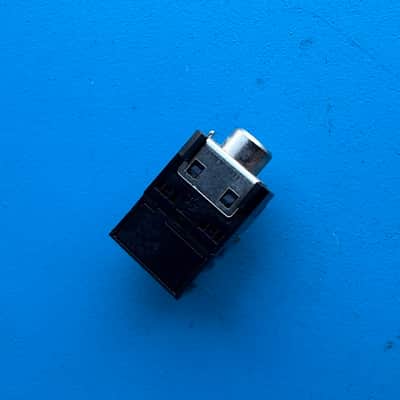 Immagine CASIO MT-35 Vintage Keyboard Replacement Part: Headphones 1/8" TRS Socket - 2