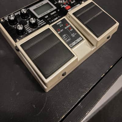 Boss DD-20 Giga Delay 2005 - Present - White image 1