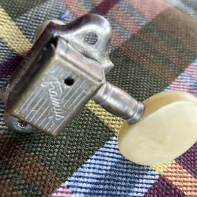 Single Vintage Framus Nylon / Classical Guitar Tuner, Bass Side, Plastic Post image 1