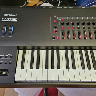 Roland Fantom 8 EX 88-Key Workstation Keyboard, B-Stock Roland UK. MINT image 2