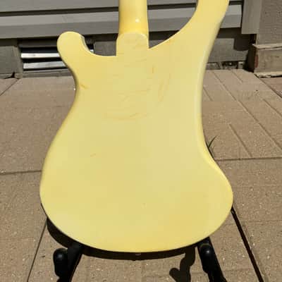 Rickenbacker 4001 1981 - White image 6