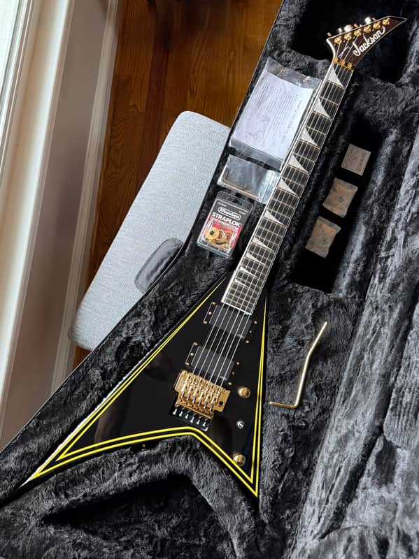 Jackson MJ Series Rhoads RR24MG