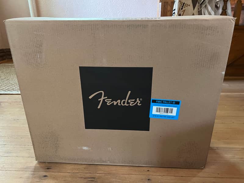Fender '65 Deluxe Reverb Reissue 22-Watt 1x12" Guitar Amp image 1