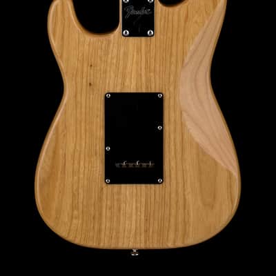 Fender Special Edition Lite Ash Strat (2004) - Natural #64711 with Gig Bag image 2