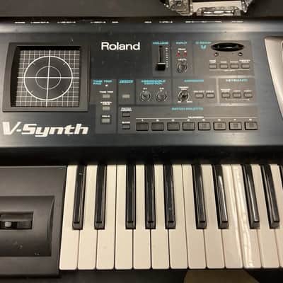 Roland V-Synth Vintage Synthesizer - Virtual Analog With Sample Manipulation image 2