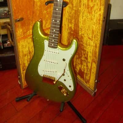 1998 Fender Custom Shop Dick Dale Stratocaster Chartreuse Sparkle image 5