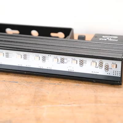 Elation Pixel Bar 12 LED Fixture (12 LEDs) CG01MA2 image 2