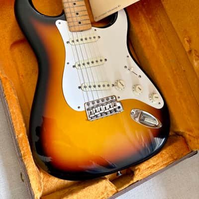 Fender American Vintage '59 Stratocaster & OHSC & Paperwork/Case Candy with Slab Rosewood Fretboard 2013 - 2017 - 3-Color Sunburst