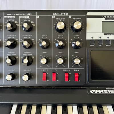 Moog MiniMoog Voyager Electric Blue Edition 44-Key Monophonic Synthesizer 2006 - 2015 - Black Cabinet image 4