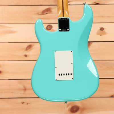 Fender American Vintage II 1957 Stratocaster - Surf Green-V2441711 image 7