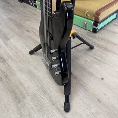 Squier Deluxe Jazz Bass Active V image 5