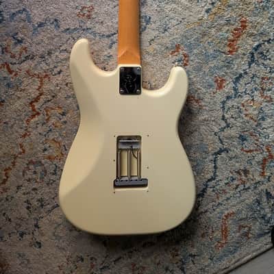 Fender Jimi Hendrix Artist Series Tribute Stratocaster 1997 USA Olympic White image 6